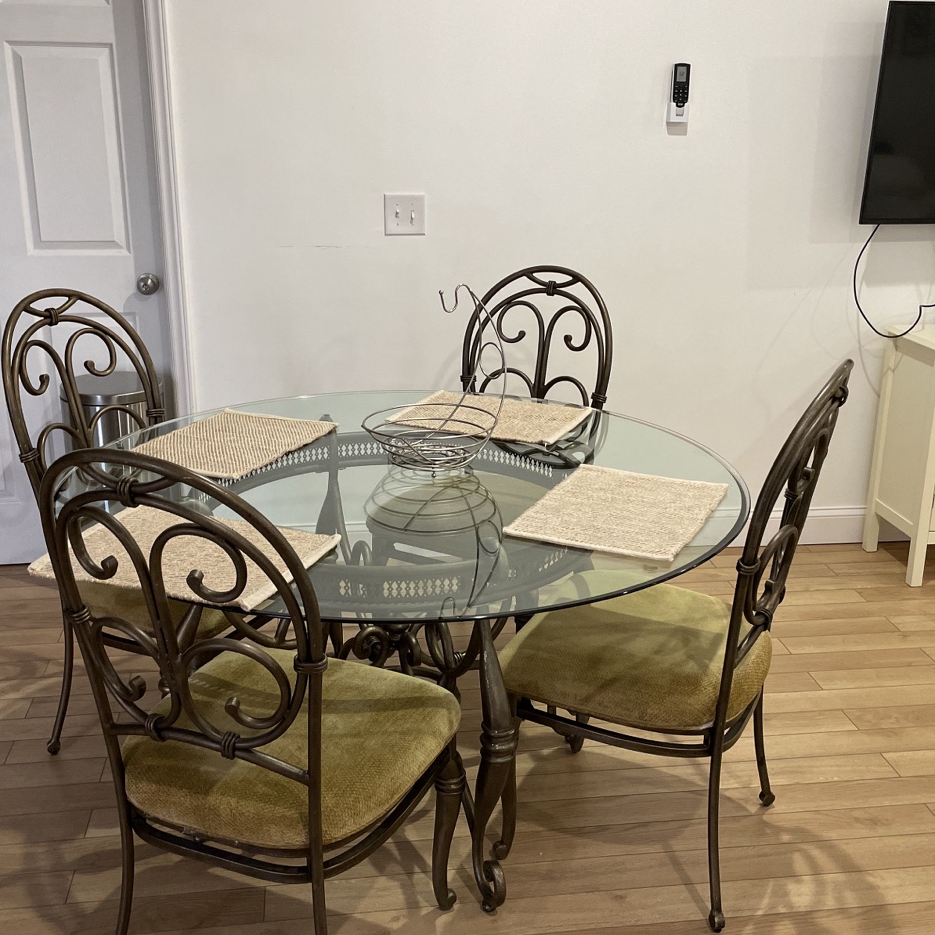 Dining Table With 4 Chairs