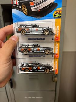 Two error sth maxima top two are silver not black
