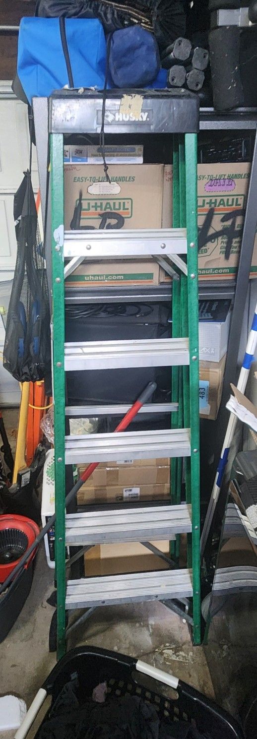 Husky 6 Foot A frame Ladder