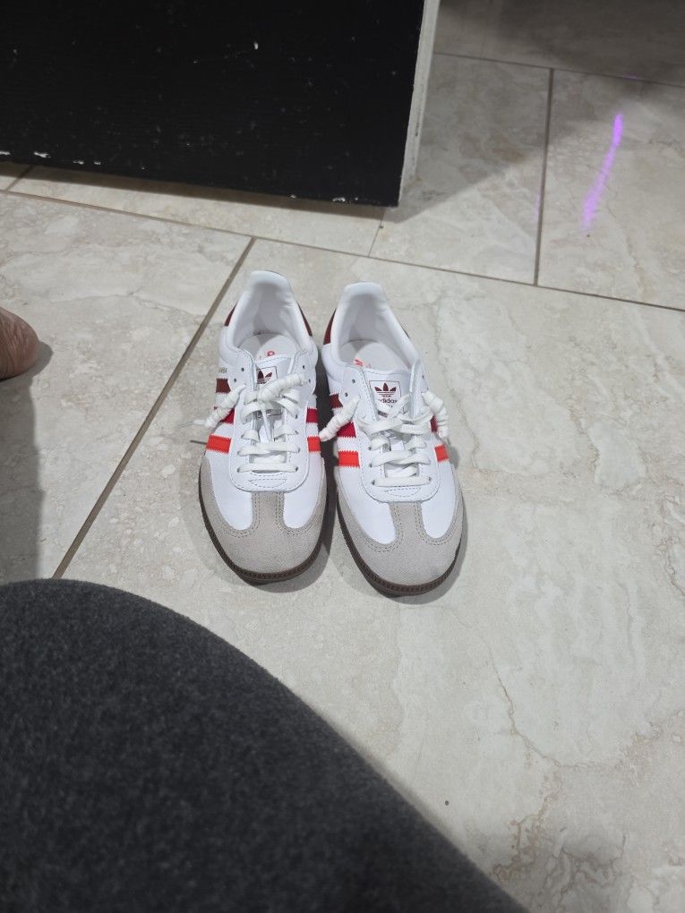 Adidas Samba