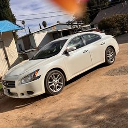 2014 Nissan Maxima