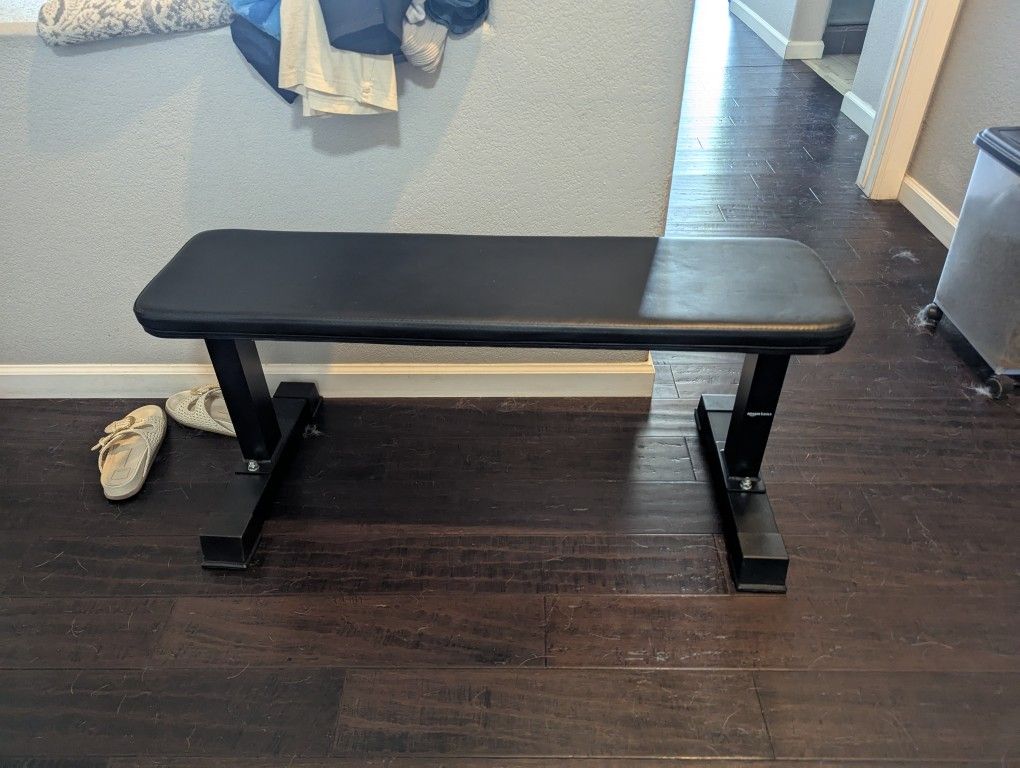 Weight Bench Barely Used