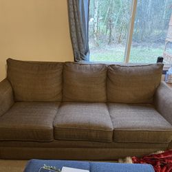 Lazyboy Sofa // Hide-a-bed