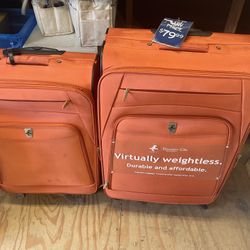 Set Of Two Suitcases. New