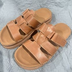 Uggs Golden star Slides