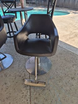 Solon chairs (Black)