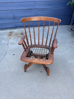 Free rocking chair