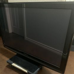 40” Panasonic TV