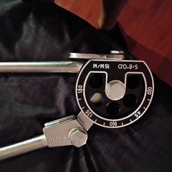 Pipe Bender