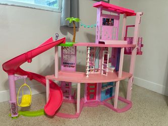 Barbie Dreamhouse
