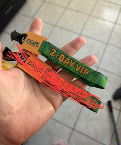 Escape Halloween Single 2-day VIP wristband