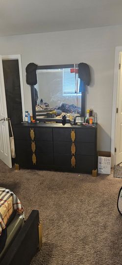 King size bed