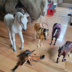 Set of Plastic Horses 6" to 13"