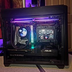 GAMING PC RYZEN 7 7800X3D WITH RX 9070