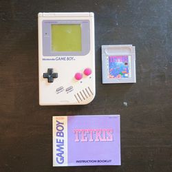 Original Nintendo Gameboy bundle