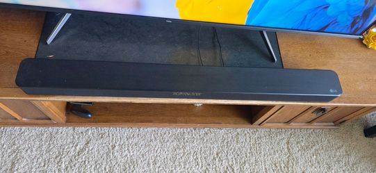 LG 4.1 Channel 420W Soundbar –