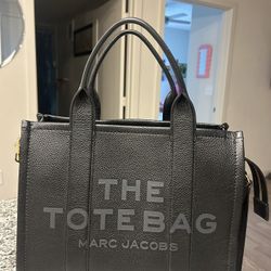 Medium Marc Jacob’s Leather Tote Bag