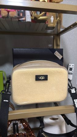 Ugg crossbody