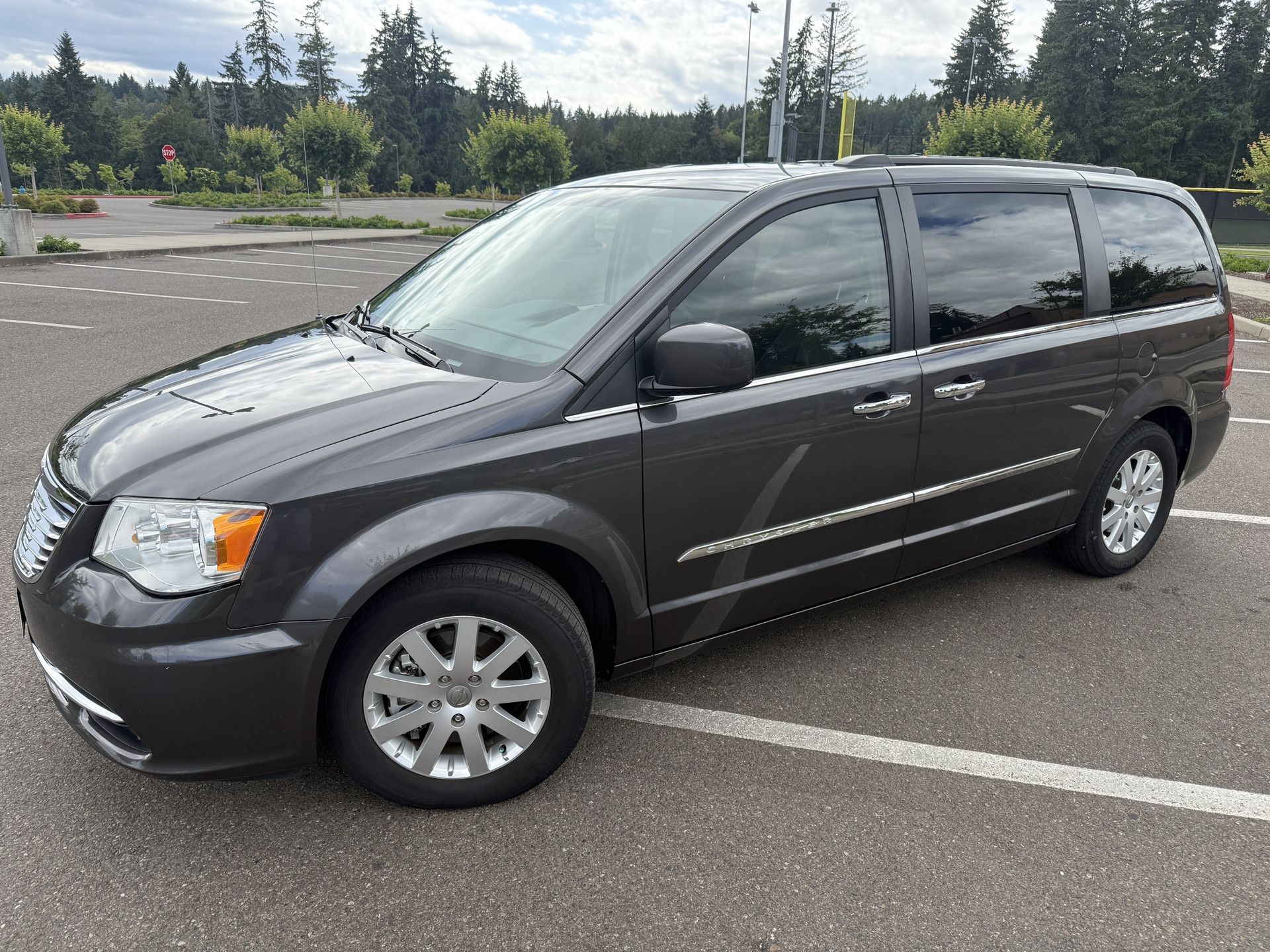 2015 Chrysler Town & Country