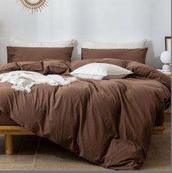 NEW- Duvet Cover set - Queen