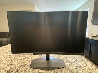 24 inch Sceptrure curved monitor Used