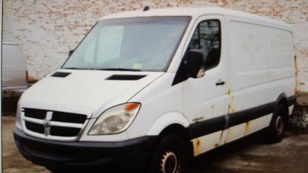 2007 Dodge Sprinter Cargo 2500 144 WB Cargo Van 3dr