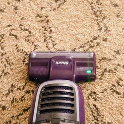 SHARK Navigator Pet Pro Vacuum w/Attachment