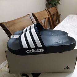 Adidas Slide