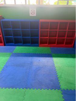 Shoe cubbies