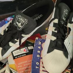 Adidas SUPERSTAR