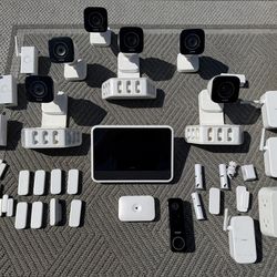 Vivint Camera Set