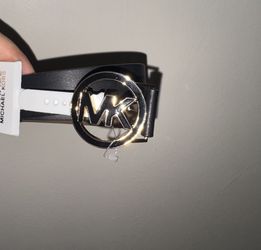 Michael Kors logo women’s belt size S gold / black