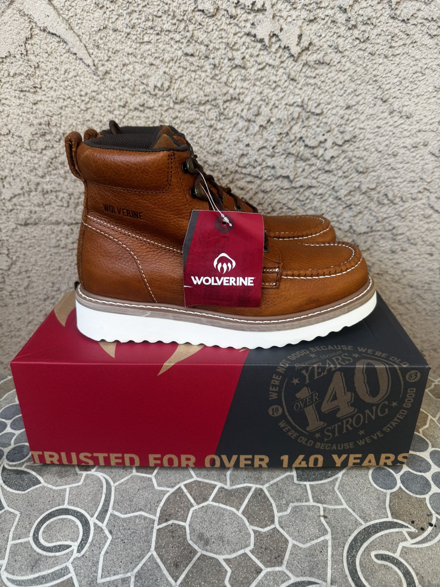 WORK BOOTS WOLVERINE SOFT TOE SIZE 9 MENS