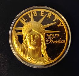 USA Statue of Liberty  Large 2.5 In. Proof Medal Medallion