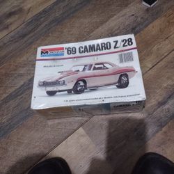 Monogram '69 Camaro Z/28