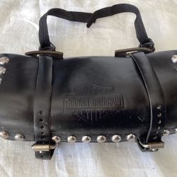 Harley Davidson‘s leather, sissy bar bag studded