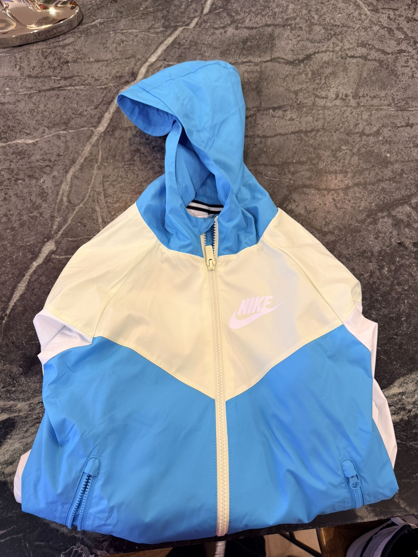 Nike Windbreaker Youth
