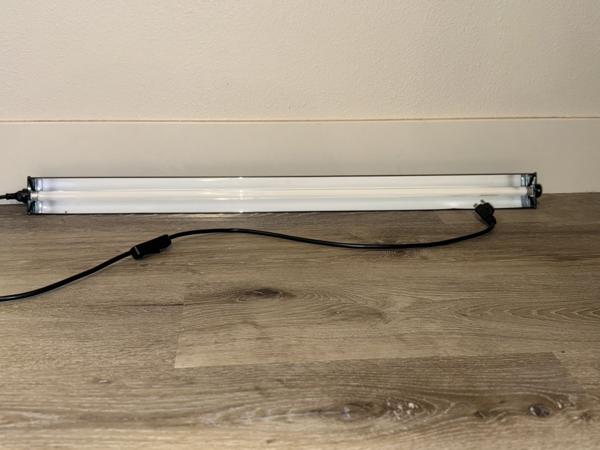 34 Inch Reptizoo Light 