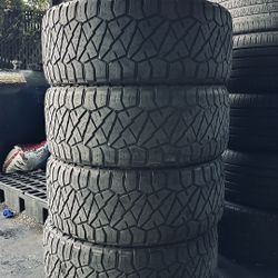 285/45/22 Nitto Ridge Grappler