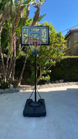 Basket Ball Hoop - Great Condition