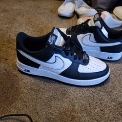 Nike Air Force Ones Size 11