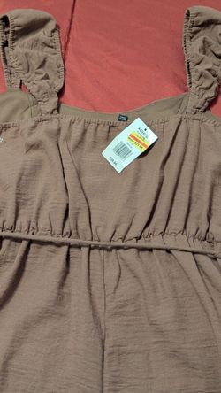 BUMP! Brand New Camel Linen Pantsuit