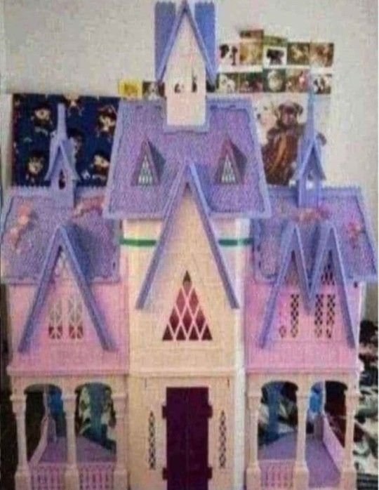 Frozen Castle Playset