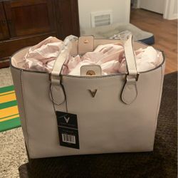 Vanessa Williams Tote Bag 