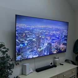 Samsung 85 inch TV 4K