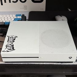 Xbox One S And Oculus Quest 2 Trade For Xbox Series S/X