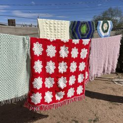 Assortment Knitting blankets