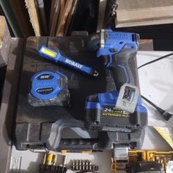 Kobakt Drill 4 Amp Battery Light And Tape Measurer
