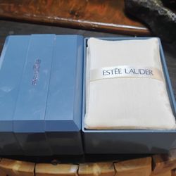 ESTEE By Estee Lauder Perfumed Body Powder Dusting Talc 6oz Vintage Rare NEW USA