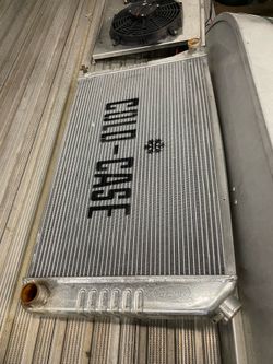 Cold Case Camaro or Trans Am radiator with fans